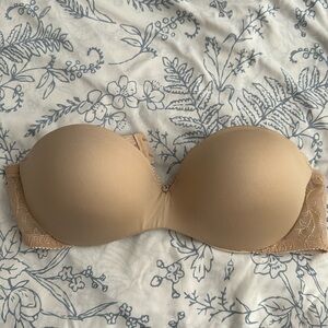 Strapless nude bra